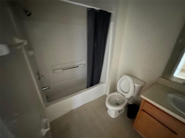 8474 CRYSTAL COVE LOOP, Kissimmee, FL 34747