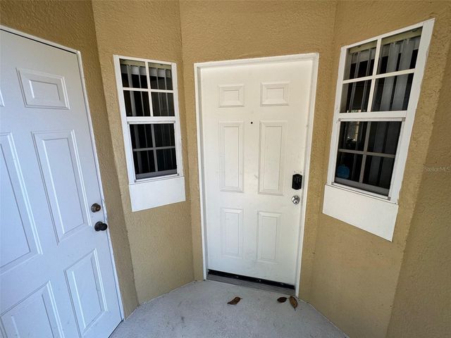 8474 CRYSTAL COVE LOOP, Kissimmee, FL 34747
