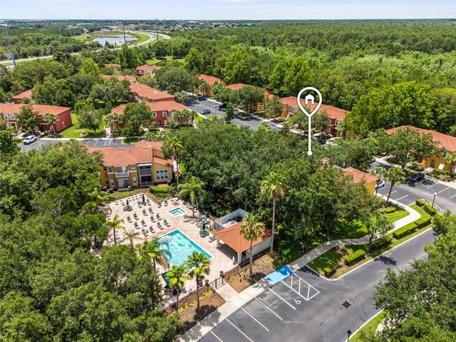 8474 CRYSTAL COVE LOOP, Kissimmee, FL 34747
