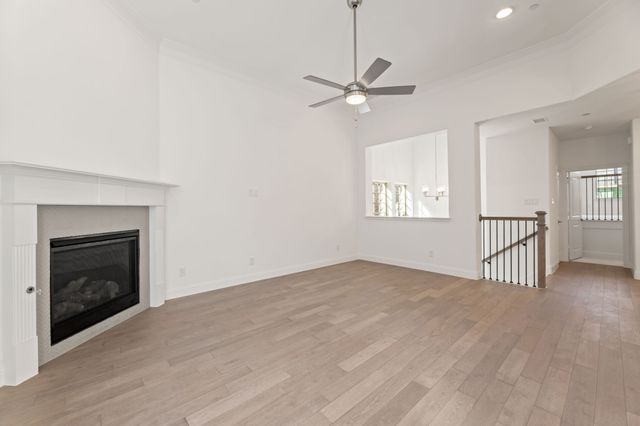 111 Kensington Drive, Lewisville, TX 75067