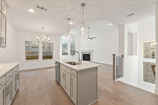 111 Kensington Drive, Lewisville, TX 75067