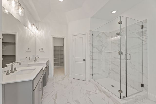 111 Kensington Drive, Lewisville, TX 75067