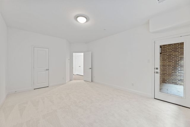 111 Kensington Drive, Lewisville, TX 75067