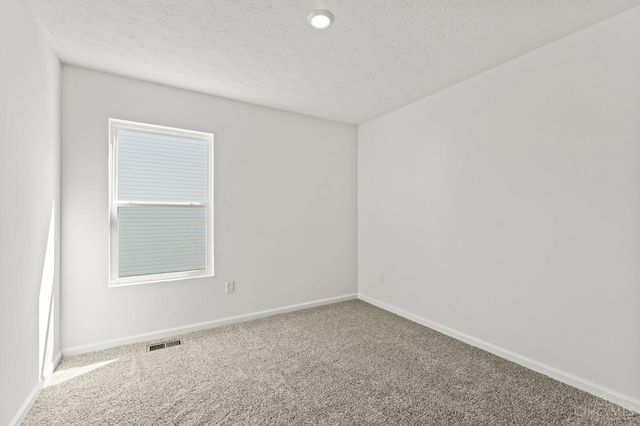 1050 Grandin Pond Drive, South Lebanon, OH 45039