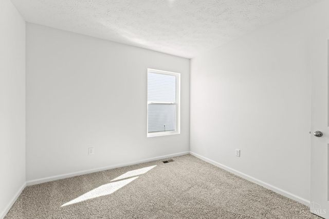 1050 Grandin Pond Drive, South Lebanon, OH 45039