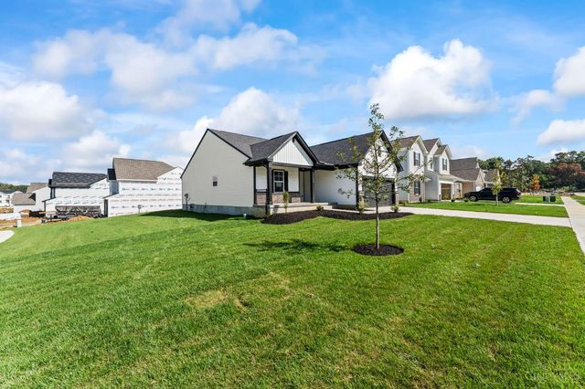 1050 Grandin Pond Drive, South Lebanon, OH 45039