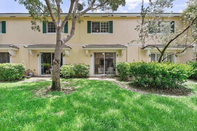 7783 Deercreek Court, Davie, FL 33328