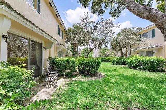 7783 Deercreek Court, Davie, FL 33328