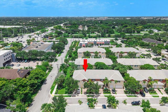 7783 Deercreek Court, Davie, FL 33328