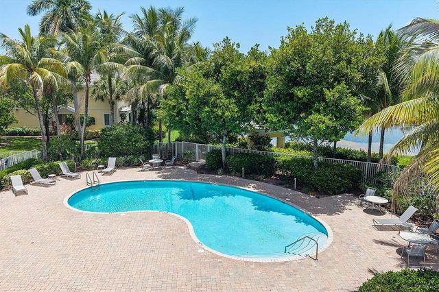 7783 Deercreek Court, Davie, FL 33328