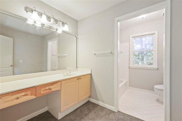 1363 Fallsbrook Way NW, Acworth, GA 30101