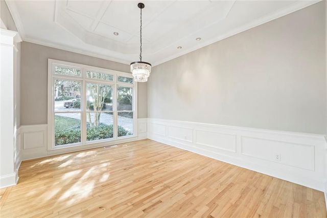 1363 Fallsbrook Way NW, Acworth, GA 30101