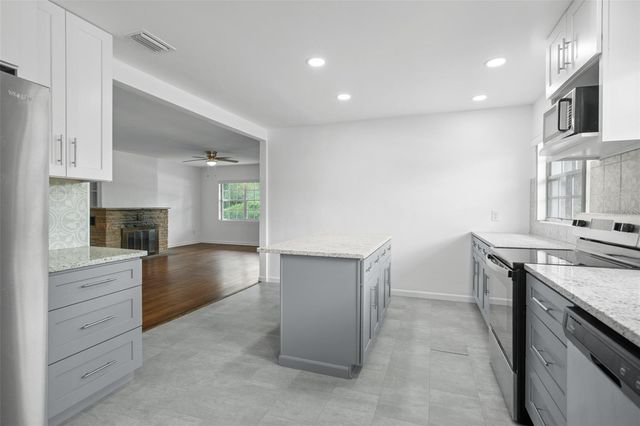 1017 N THORTON AVENUE, Orlando, FL 32803