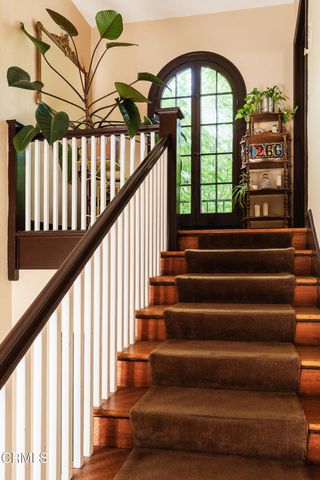 1266 N Flores Street, West Hollywood, CA 90069