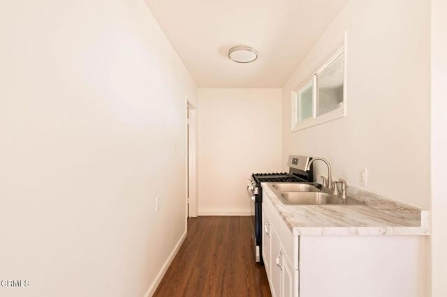 1266 N Flores Street, West Hollywood, CA 90069