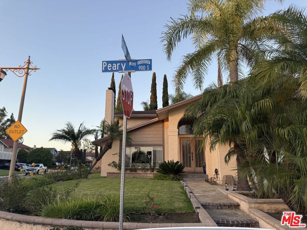 910 S Peary Way, Anaheim, CA 92807 — photo 3