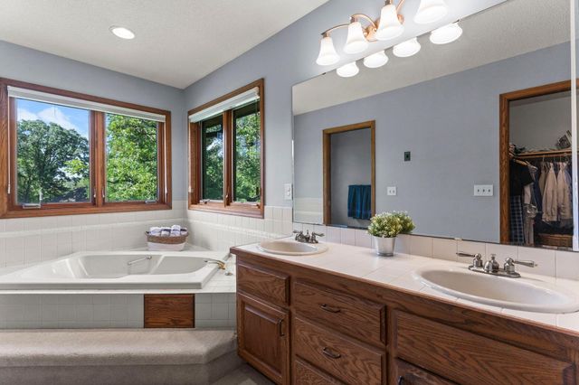 15640 Juniper Ridge Drive NW, Ramsey, MN 55303