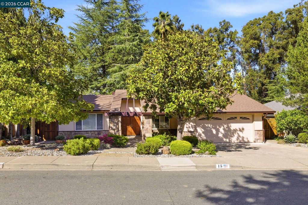 15 Duffy Ct, Pleasant Hill, CA 94523
