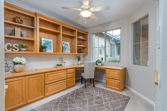 978 Gold Nugget Cir, Lincoln, CA 95648