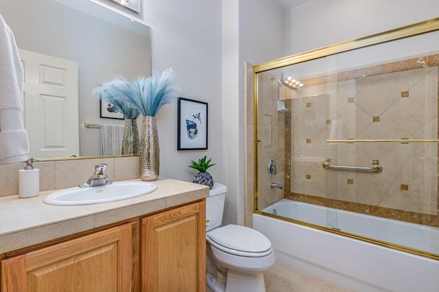 978 Gold Nugget Cir, Lincoln, CA 95648