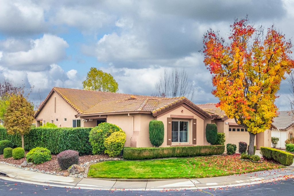 978 Gold Nugget Cir, Lincoln, CA 95648