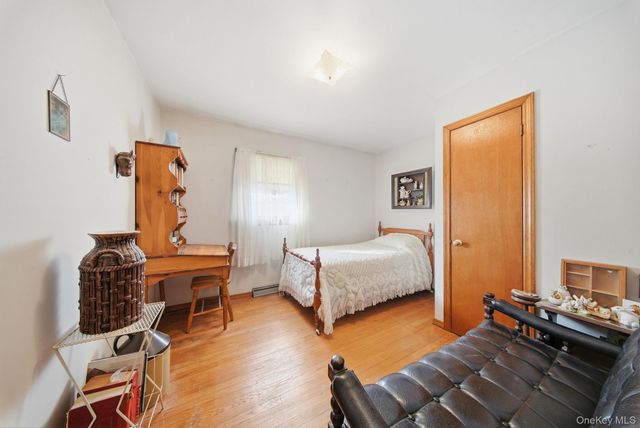 16 Overlook Drive, Newburgh, NY 12550