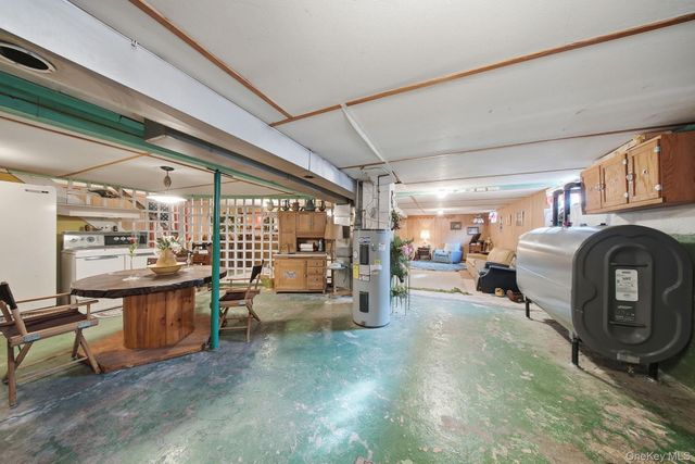 16 Overlook Drive, Newburgh, NY 12550