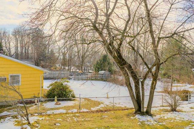 16 Overlook Drive, Newburgh, NY 12550