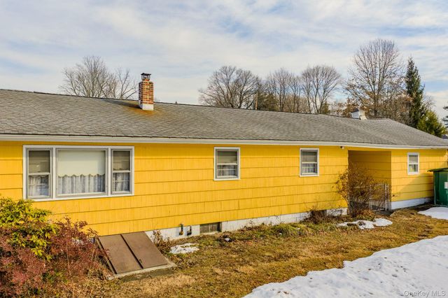 16 Overlook Drive, Newburgh, NY 12550