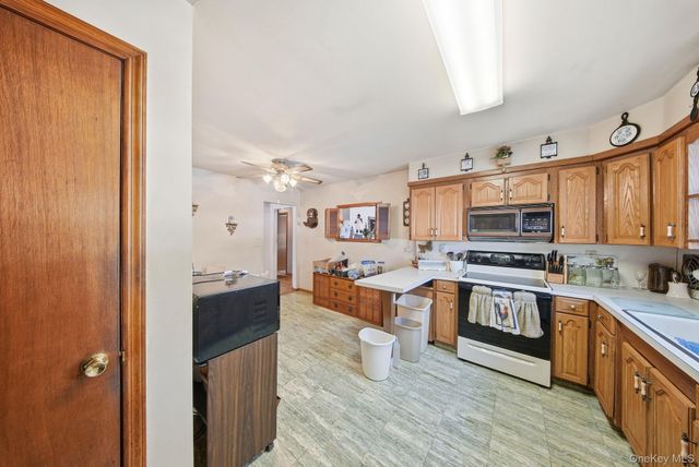 16 Overlook Drive, Newburgh, NY 12550