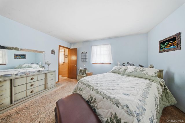 16 Overlook Drive, Newburgh, NY 12550