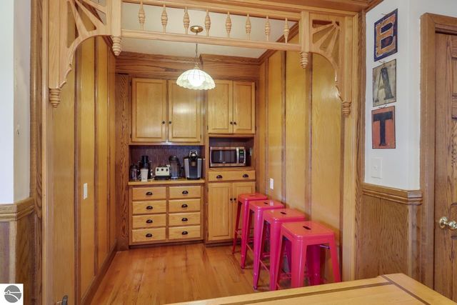 8491 US-31 N, Williamsburg, MI 49690