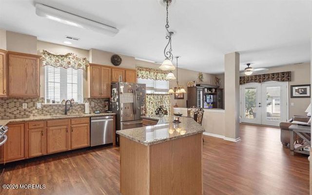 3 Impatiens Court, Marlton, NJ 08053