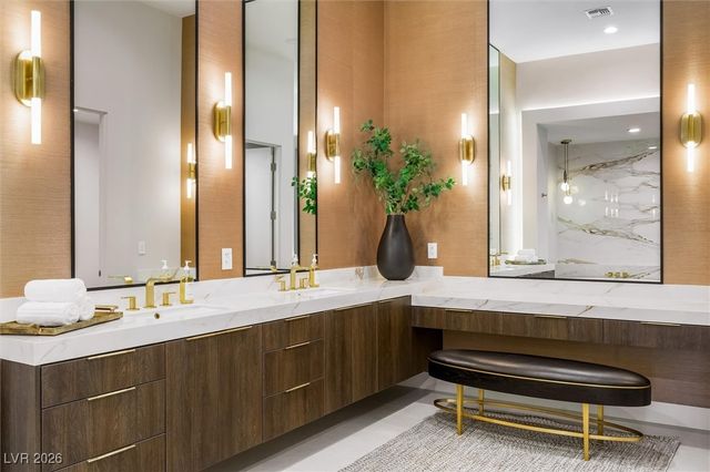 88 Innisbrook Avenue, Las Vegas, NV 89113