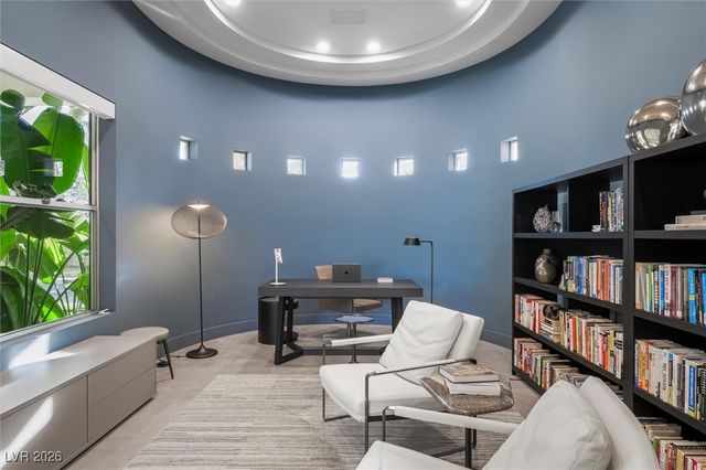 88 Innisbrook Avenue, Las Vegas, NV 89113