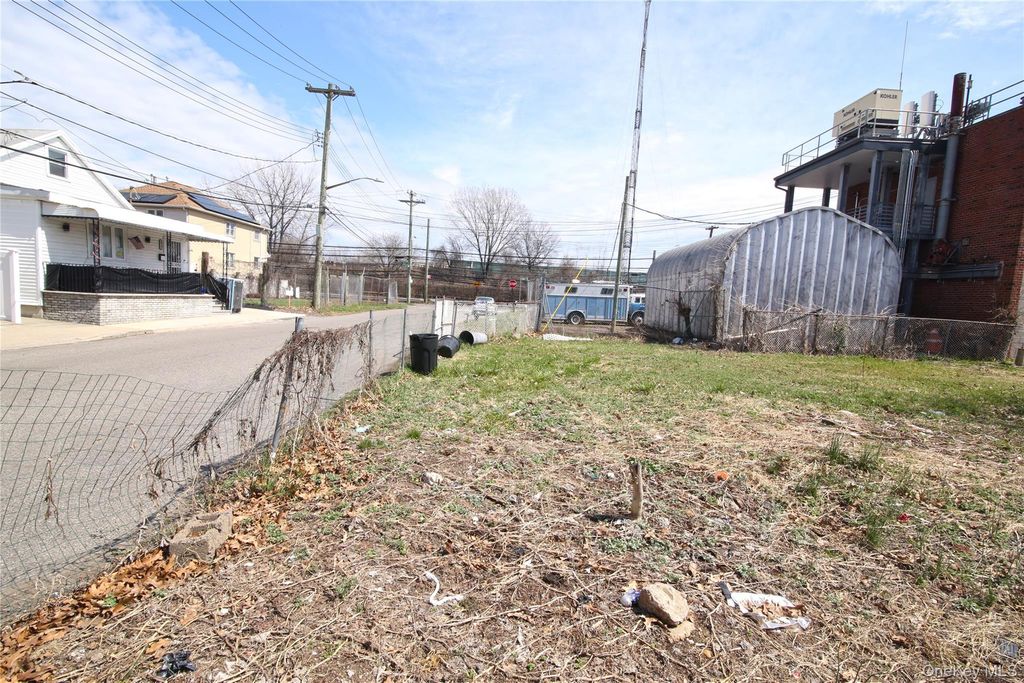 10232 Rau Court, Howard Beach, NY 11414 — exterior