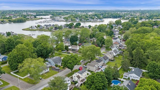 24 Shortell Ave, Beverly, MA 01915