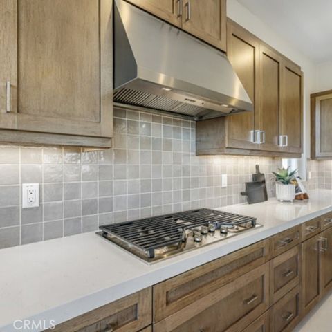 179 Merit, Irvine, CA 92618