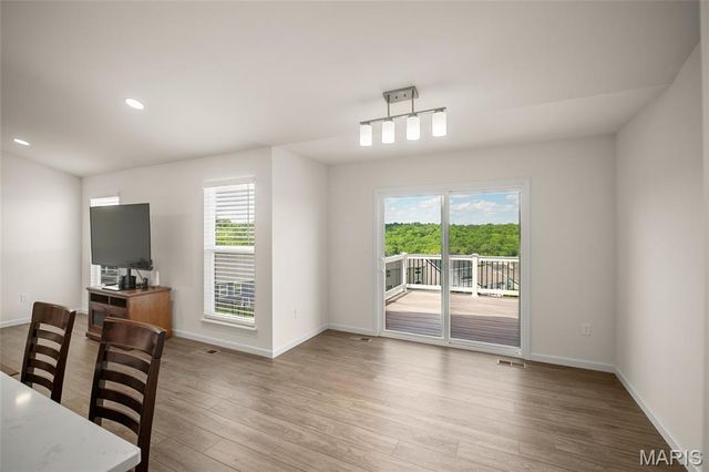 2714 Winding Valley Drive, Fenton, MO 63026