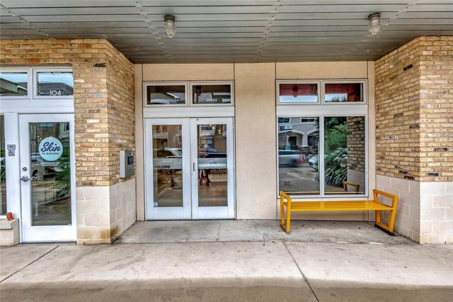 2124 E 6th ST 305, Austin, TX 78702