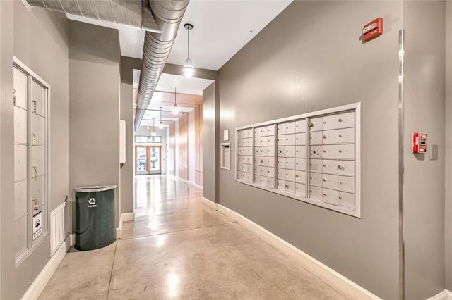 2124 E 6th ST 305, Austin, TX 78702