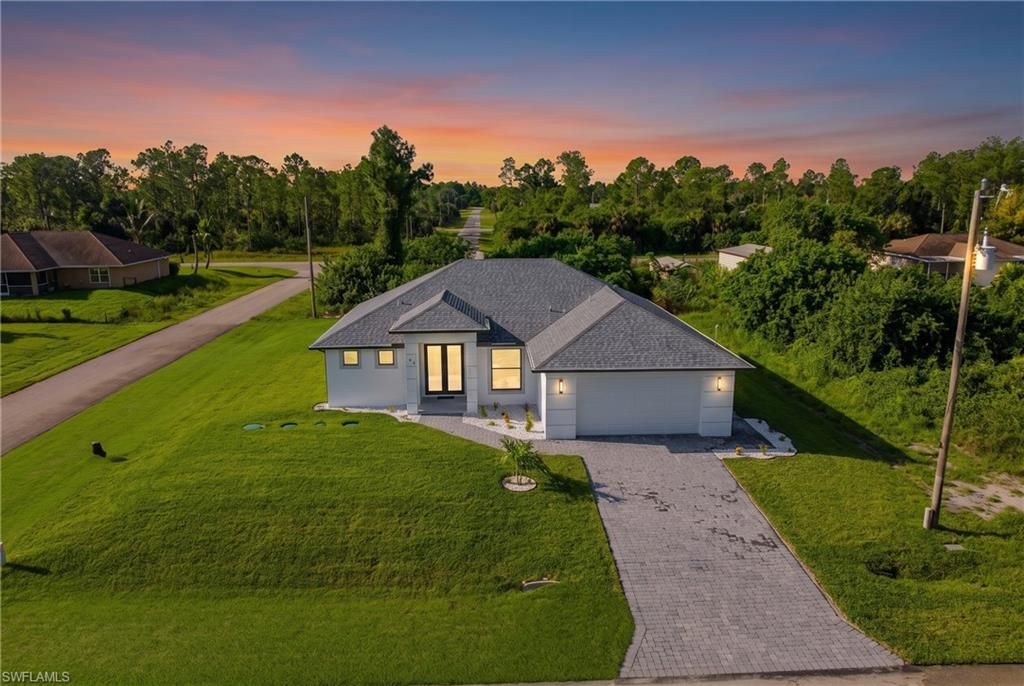 736 Chambers ST E, LEHIGH ACRES, FL 33974 — photo 2