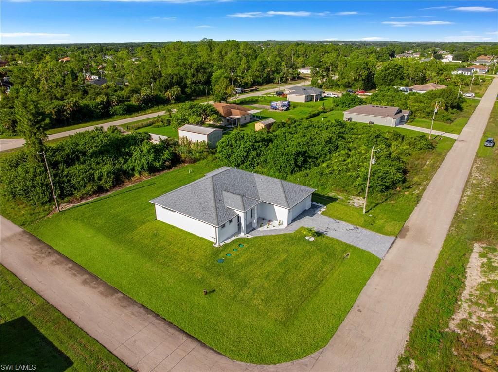736 Chambers ST E, LEHIGH ACRES, FL 33974 — photo 4