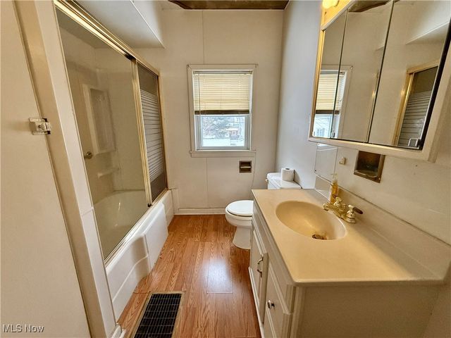 851 Ohio Avenue, East Liverpool, OH 43920