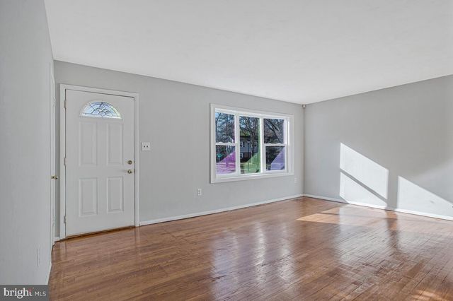 4000 BISHOPMILL DR, Upper Marlboro, MD 20772