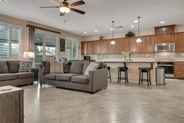 924 Poppy Drive, Brentwood, CA 94513