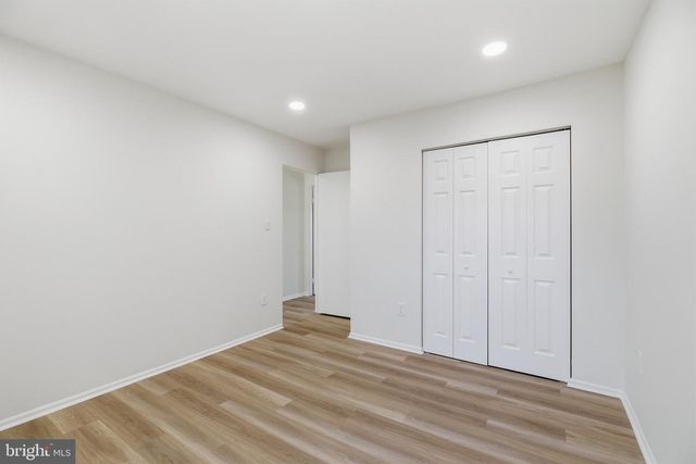 102 N DUKE DR, Sterling, VA 20164