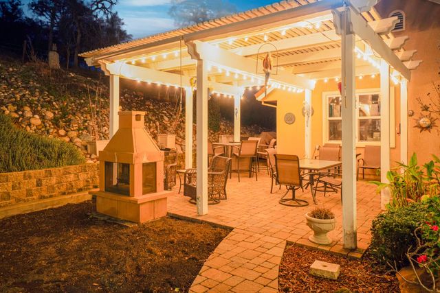 9830 Deer Hollow Trl, Browns Valley, CA 95918