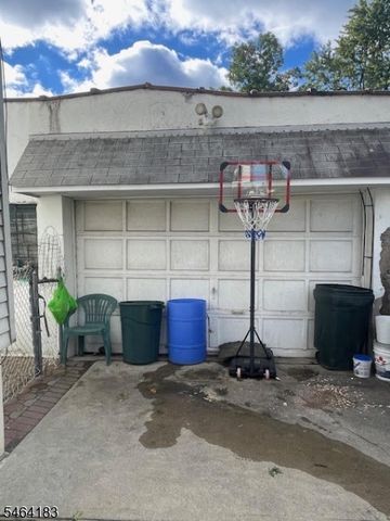 171 Arlington Ave, Clifton City, NJ 07011