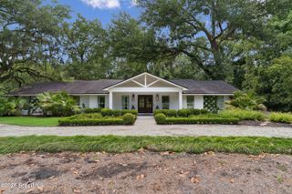 4909 Frederica Road, St. Simons Island, GA 31522